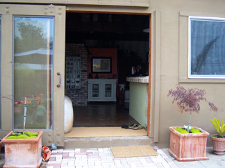 Darcy and Tracy's fabu pad