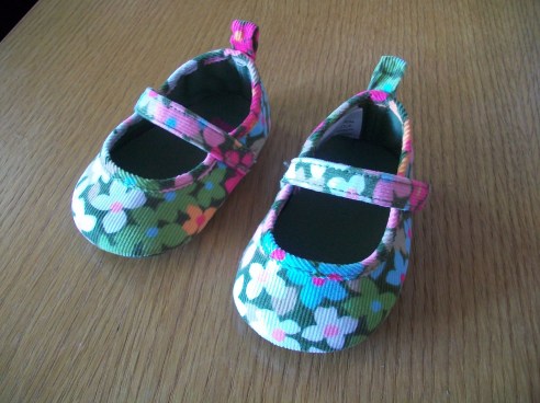 These are flowered corduroy for a sunday brunch in the garden