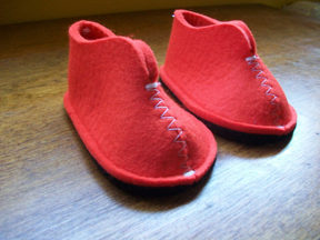These are red orange felt for the morning with a warm spot of milk
