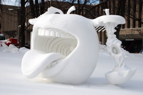022-snow-sculptures